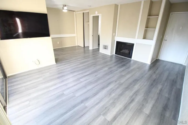 10332 Caminito Aralia 110, San Diego, California 92131