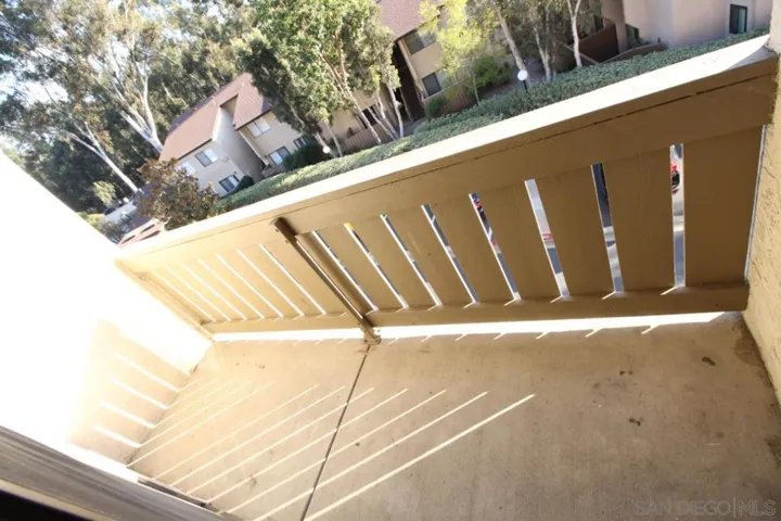 10332 Caminito Aralia 110, San Diego, California 92131
