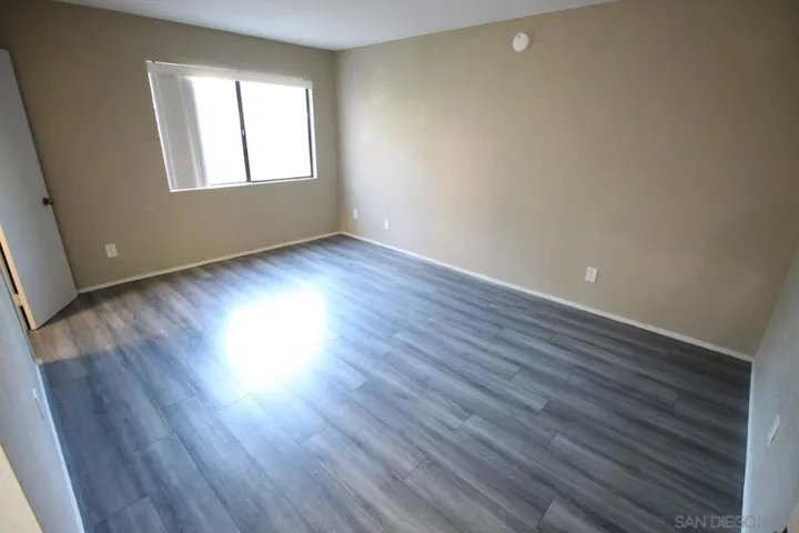 10332 Caminito Aralia 110, San Diego, California 92131