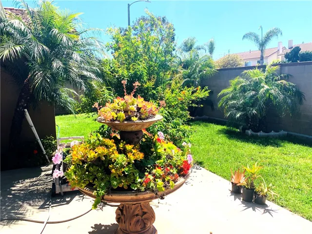 18893 Santa Isadora Street, Fountain Valley, California 92708