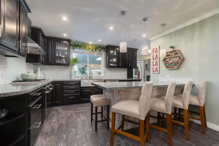 1702 Lemon Heights Drive, Oceanside, California 92056