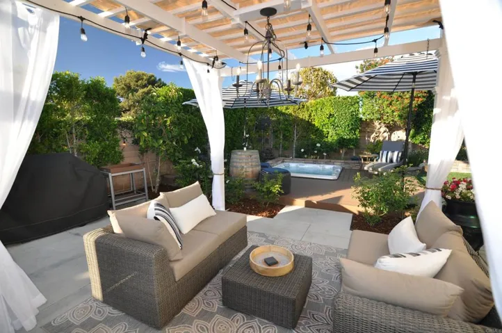 1702 Lemon Heights Drive, Oceanside, California 92056