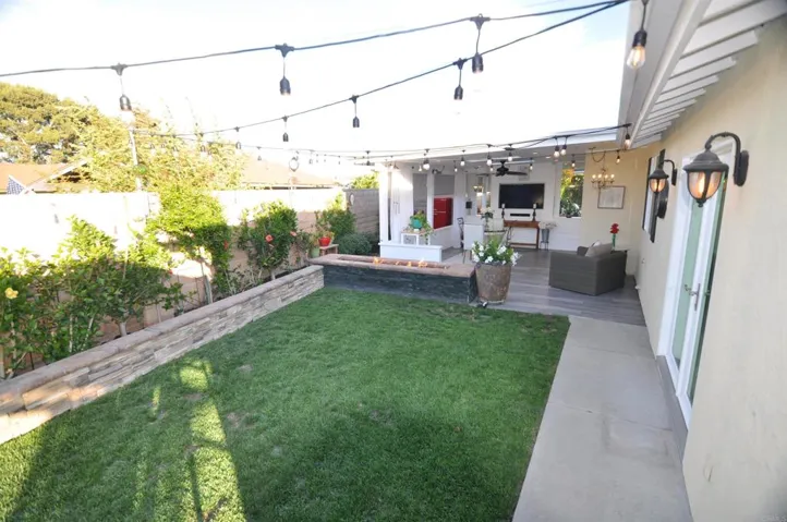 1702 Lemon Heights Drive, Oceanside, California 92056