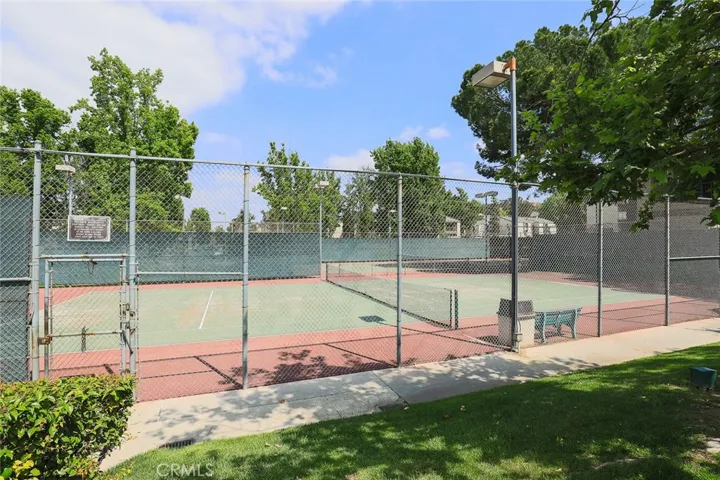 Association features tennis courts.