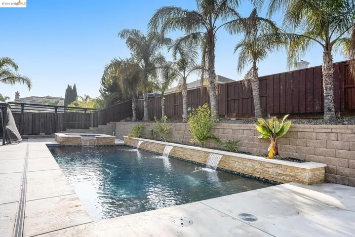 109 Little Ranch Circle, Oakley, California 94561