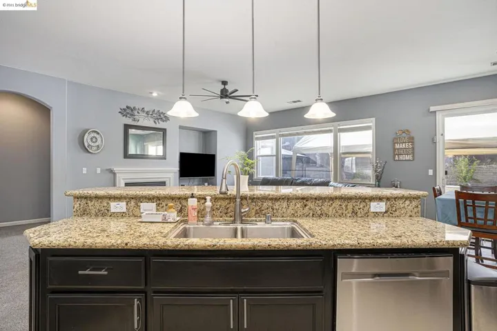 109 Little Ranch Circle, Oakley, California 94561