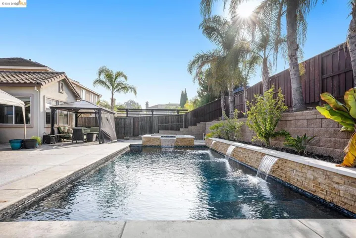 109 Little Ranch Circle, Oakley, California 94561