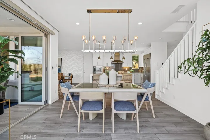 327 Laurel, Lake Forest, California 92630