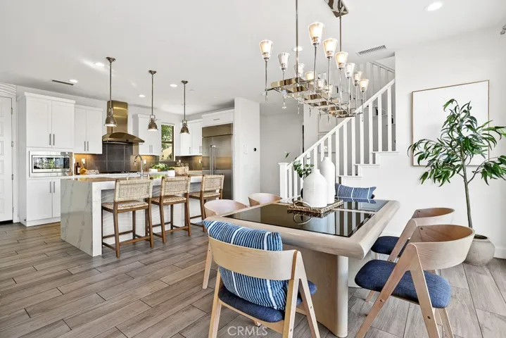 327 Laurel, Lake Forest, California 92630