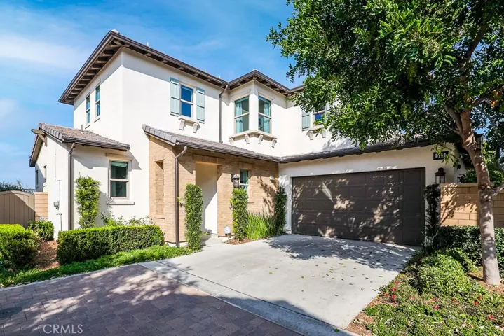 327 Laurel, Lake Forest, California 92630