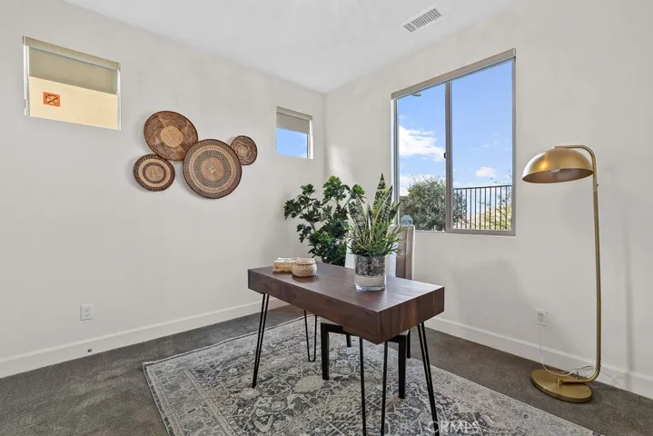 327 Laurel, Lake Forest, California 92630