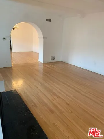 7970 Blackburn Avenue, Los Angeles, California 90048