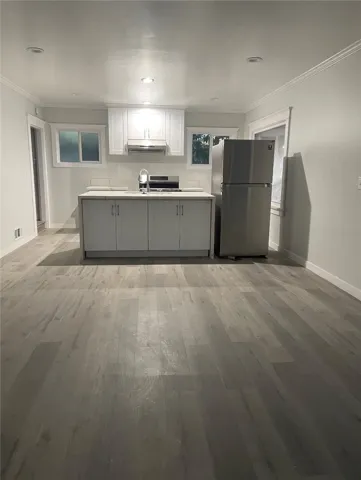 Living Room / Kitchen