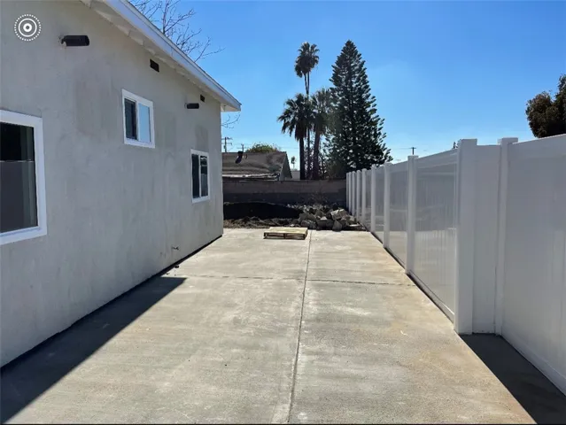 200 W Arrow Highway, Pomona, California 91767