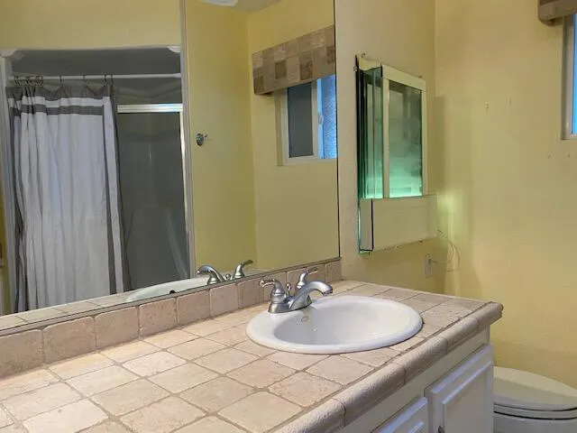 Hall Bathroom