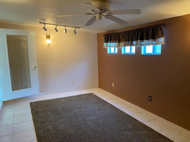 Extra Room