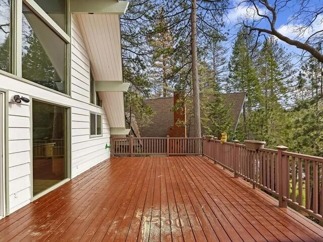 013_Deck