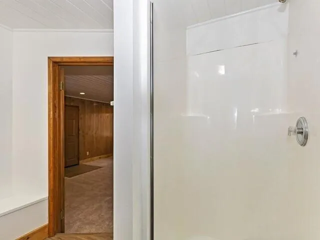 030_Bathroom