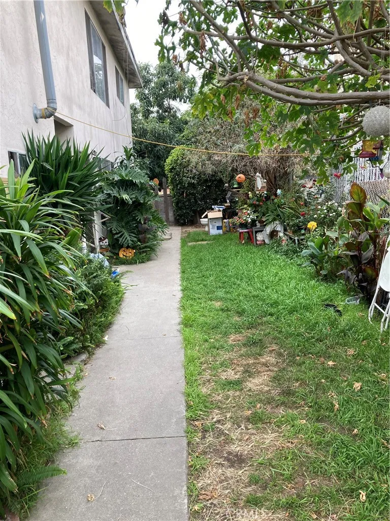 16619 S Denver S Avenue, Gardena, California 90248 home-pic-2