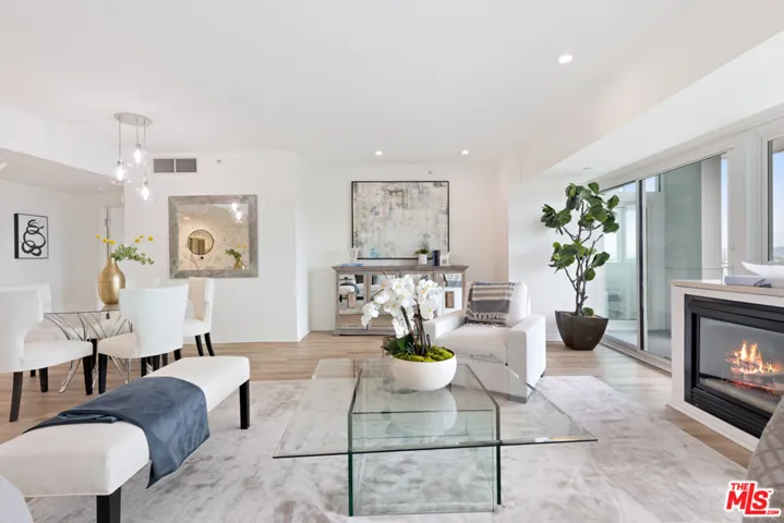 13600 Marina Pointe Drive 1008, Marina Del Rey, California 90292