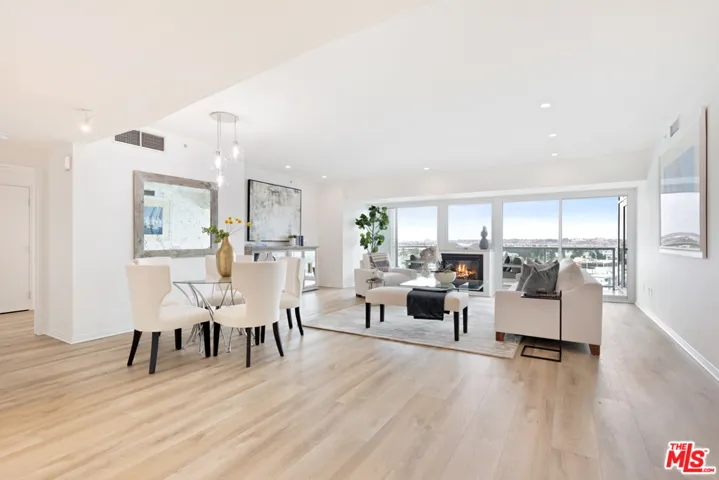 13600 Marina Pointe Drive 1008, Marina Del Rey, California 90292