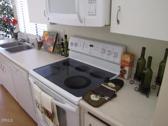 24125 Village 24j