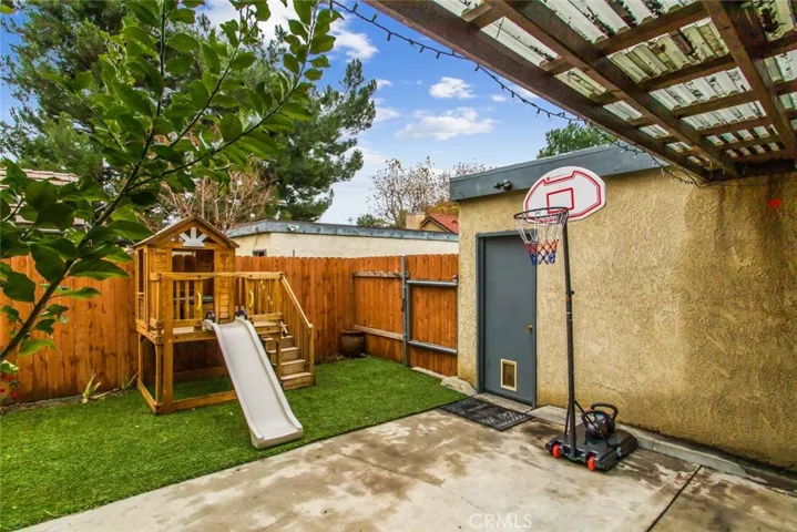 10856 Loro Verde Avenue, Loma Linda, California 92354