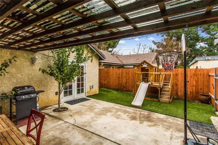 10856 Loro Verde Avenue, Loma Linda, California 92354