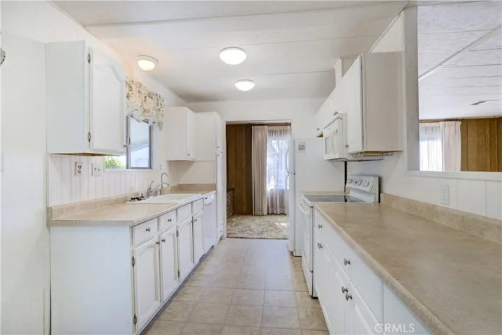 3960 S Higuera 44, San Luis Obispo, California 93401