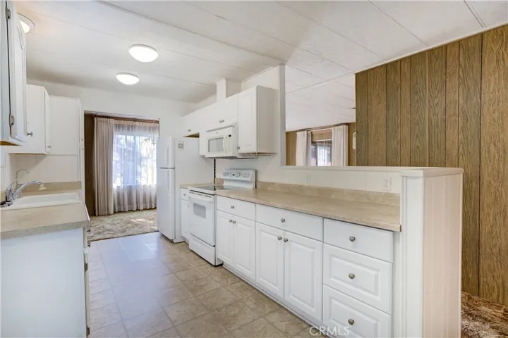 3960 S Higuera 44, San Luis Obispo, California 93401