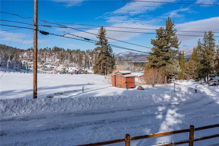 1417 Lassen Drive, Big Bear, California 92314