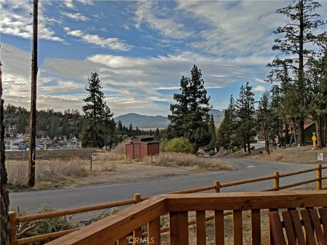 1417 Lassen Drive, Big Bear, California 92314
