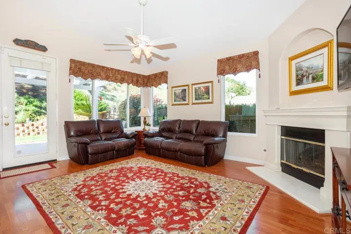 1989 Ridge Way, Escondido, California 92029