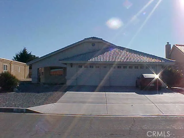 15127 Orchard Hill Lane, Helendale, California 92342