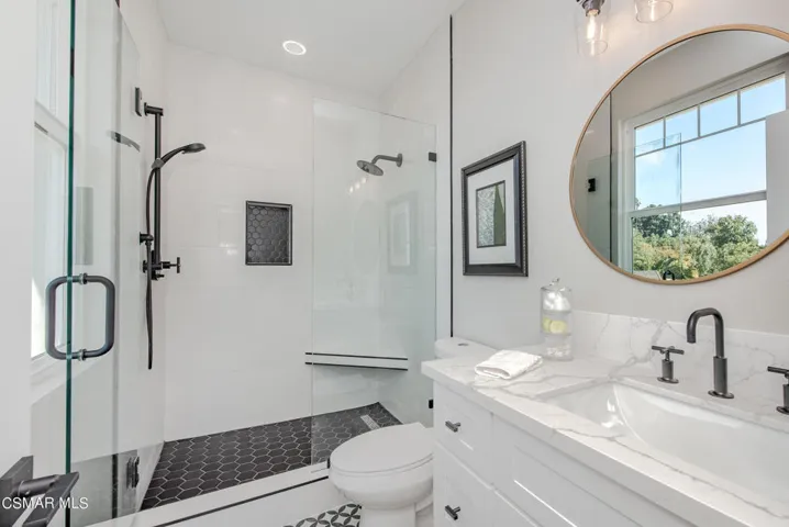 Secondary Bedroom 1 Ensuite Bath