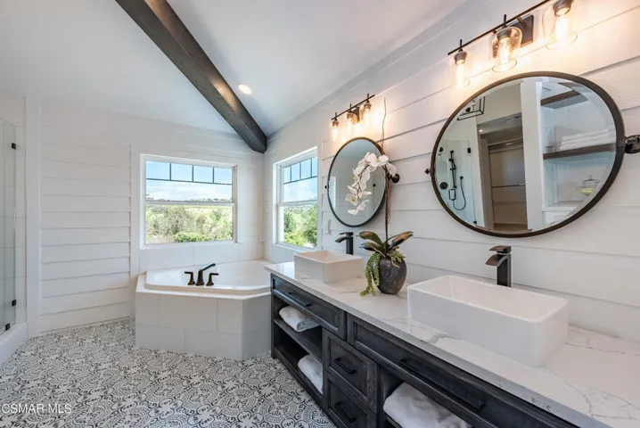 Upstairs Master Bath from Entry