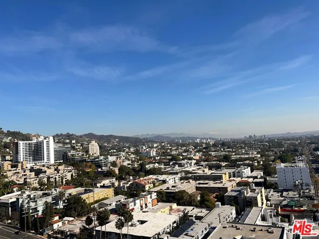 1100 Alta Loma Road 702, West Hollywood, California 90069
