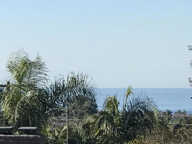3342 Donna Drive, Carlsbad, California 92008