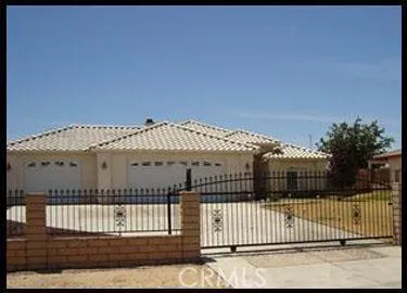 Built in 2000, 4 bedrooms, 2 baths, 2 car garage plus golf cart garage.  Fenced and cross fenced.