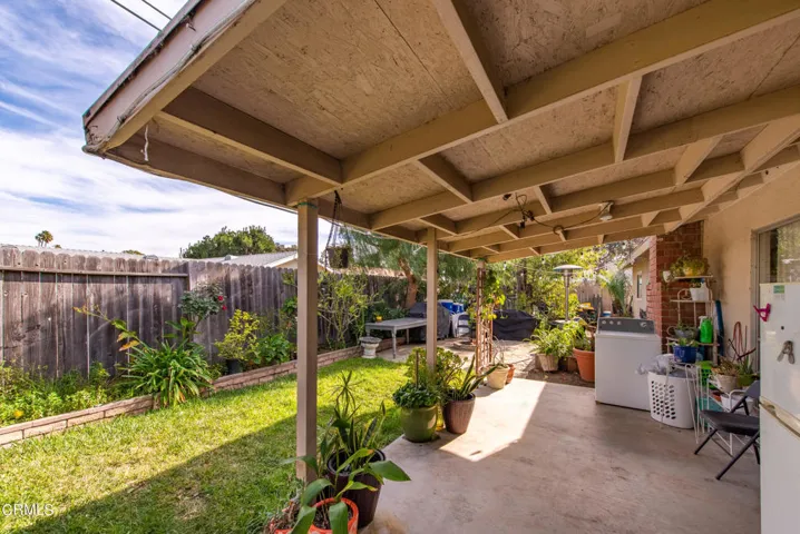 474 Crocker Ave Ventura-23
