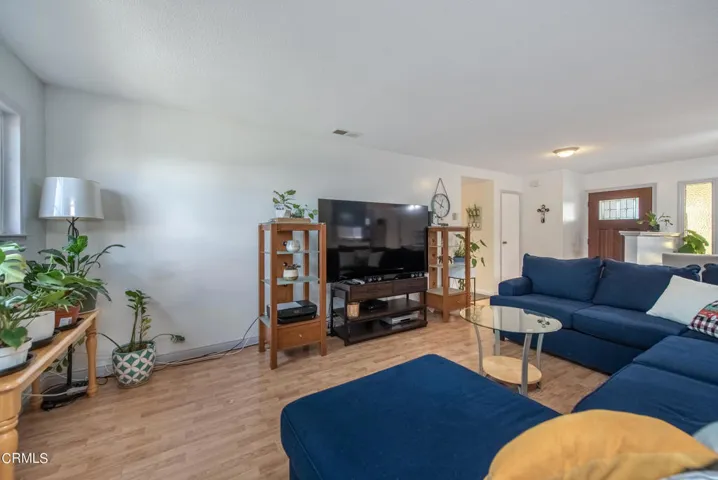 474 Crocker Ave Ventura-8