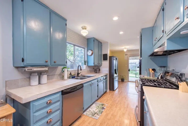 474 Crocker Ave Ventura-13