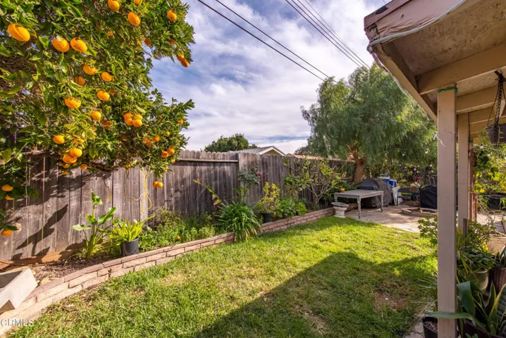 474 Crocker Ave Ventura-24