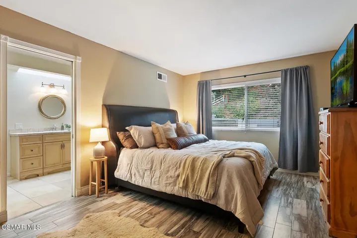 3706 Corte De Los Reyes-large-032-034-Pr