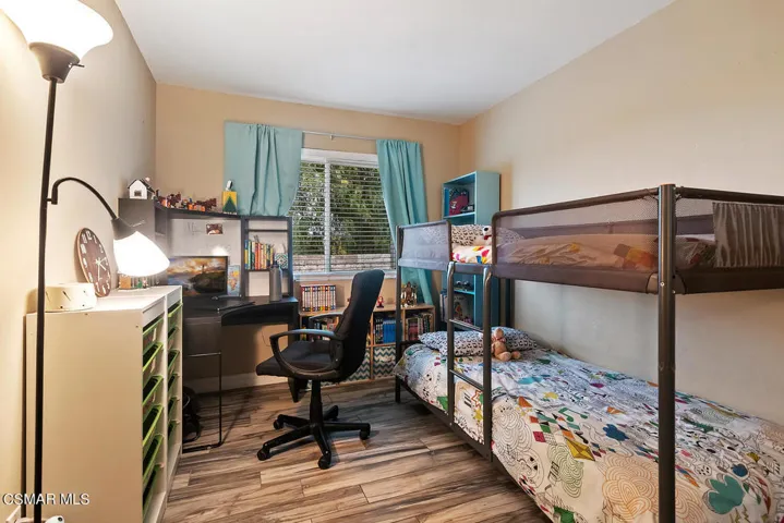 3706 Corte De Los Reyes-large-037-028-Be