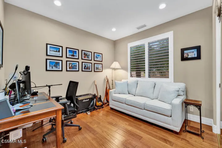 239 Heath Meadow Court - HsHProd - 52