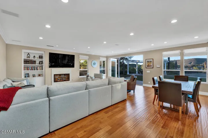 239 Heath Meadow Court - HsHProd - 54