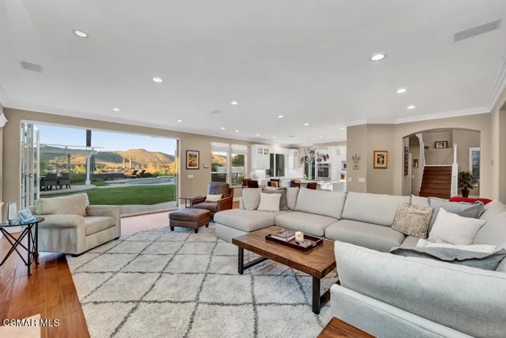 239 Heath Meadow Court - HsHProd - 56
