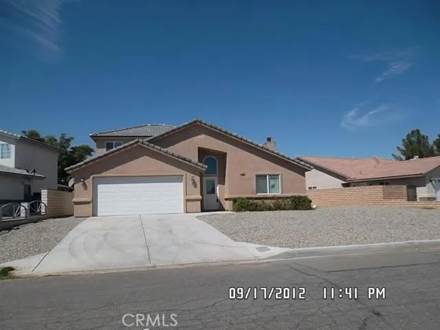 27854 Hummingbird Lane, Helendale, California 92342