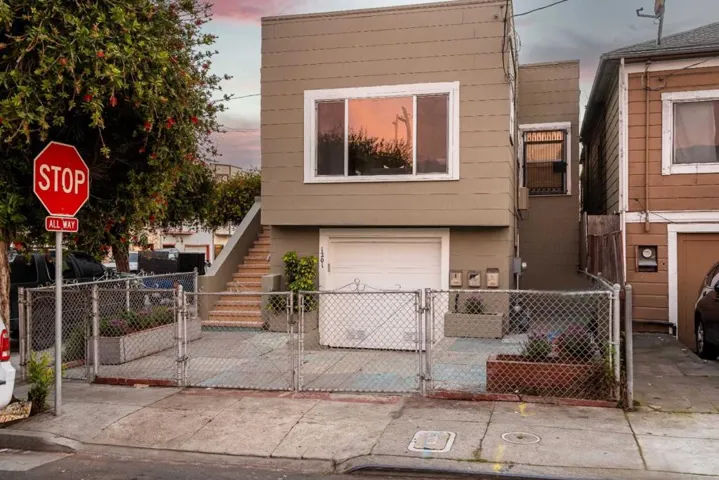 1201 Revere Avenue, San Francisco, California 94124